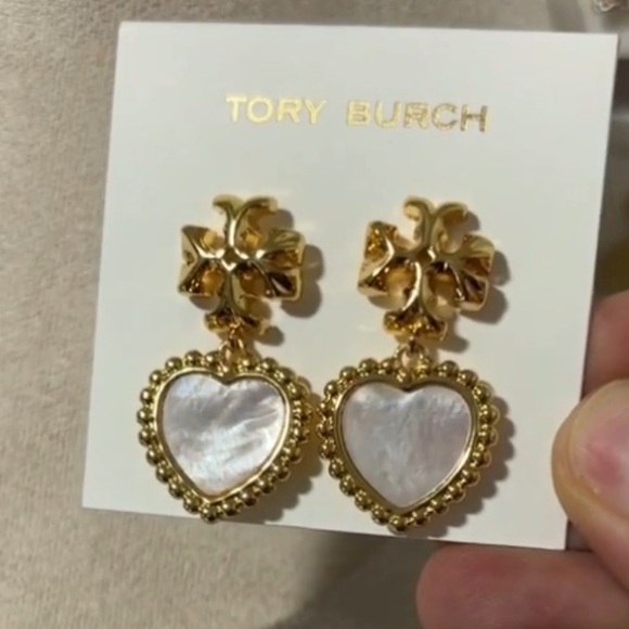 Tory Burch Jewelry - NWT Tory Burch Gold and mother of Pearl Heart Earrings